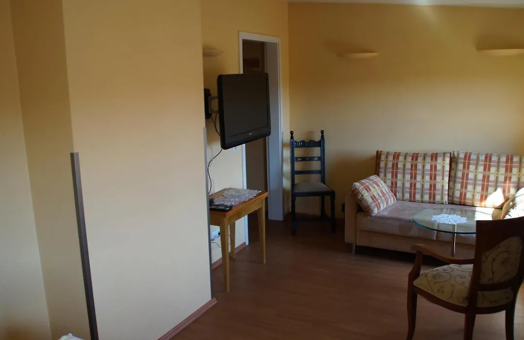 HOTEL alt lüneburger Kutscherstuben-1