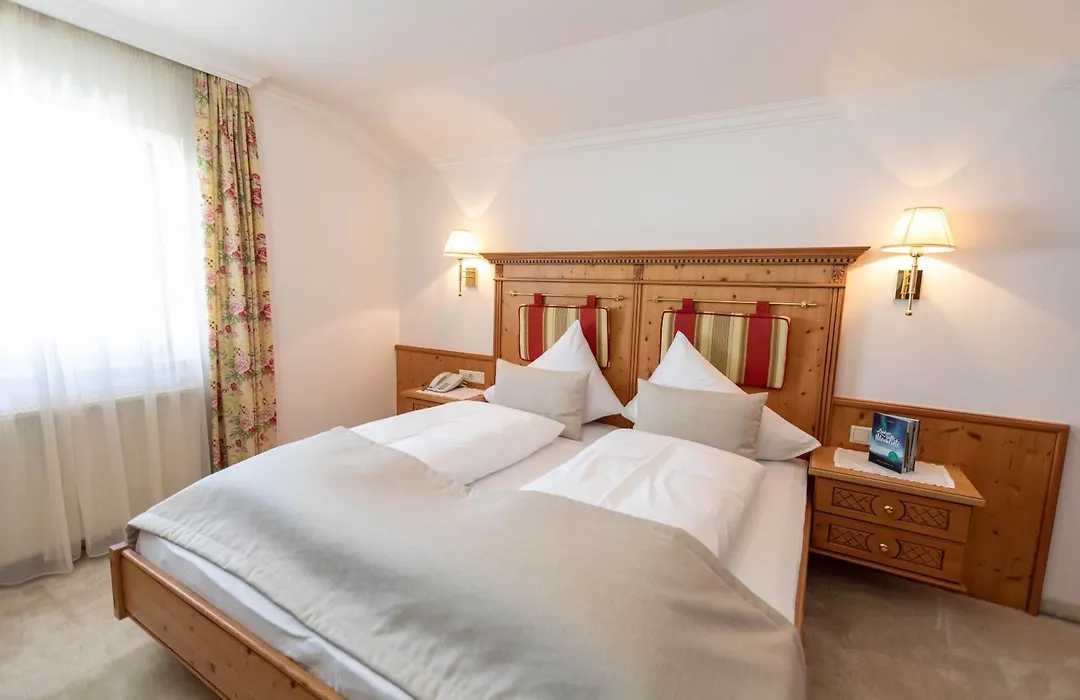 Alpines Gourmet Hotel Montanara-1