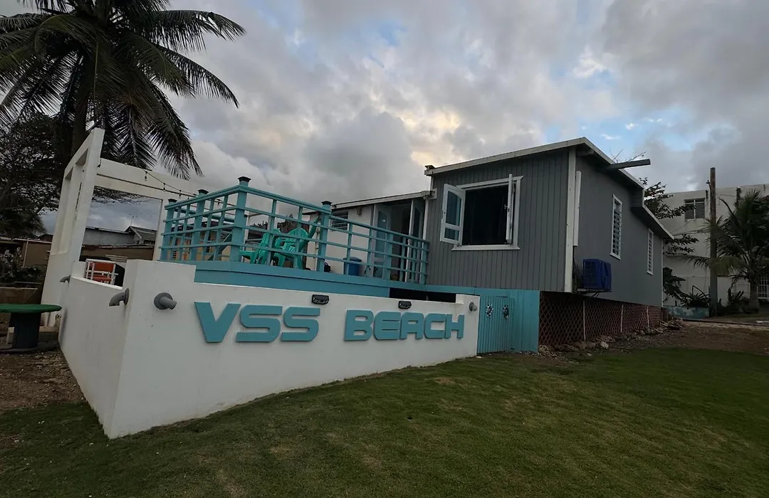 Vss Beach House - A Beachfront Paradise In Arecibo-1