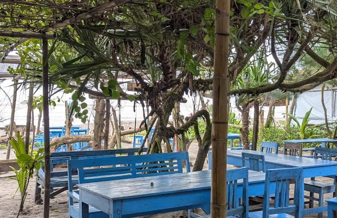 Cafe De Paris Homestay-1