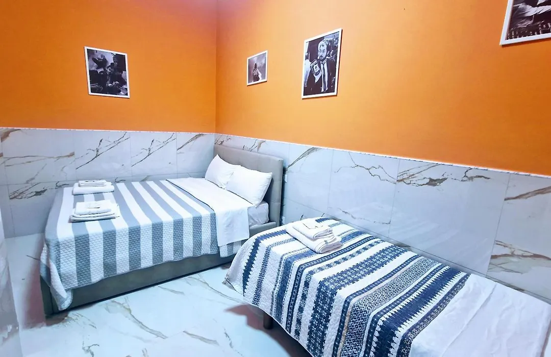 Oscar Rooms-1