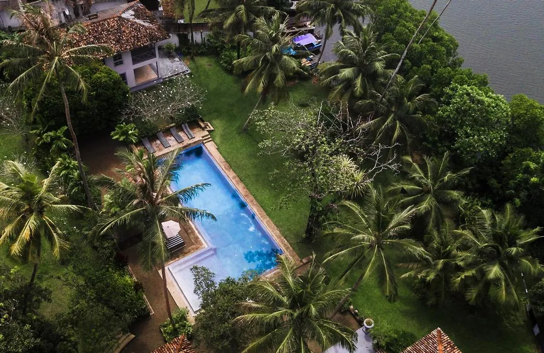 Koggala Lake Villas 1 & 2 With 5 Bedrooms-1