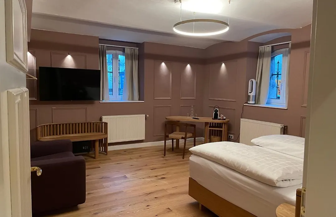 Hotel Uhland-1