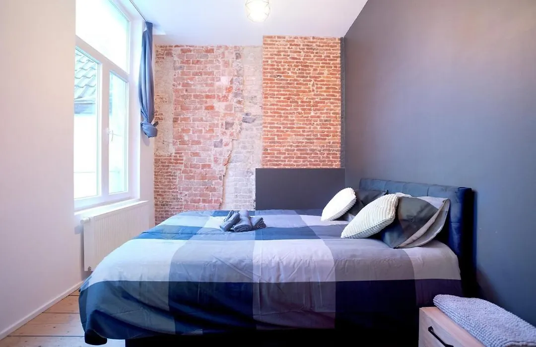 2BR Apartment AA Location Antwerp-1