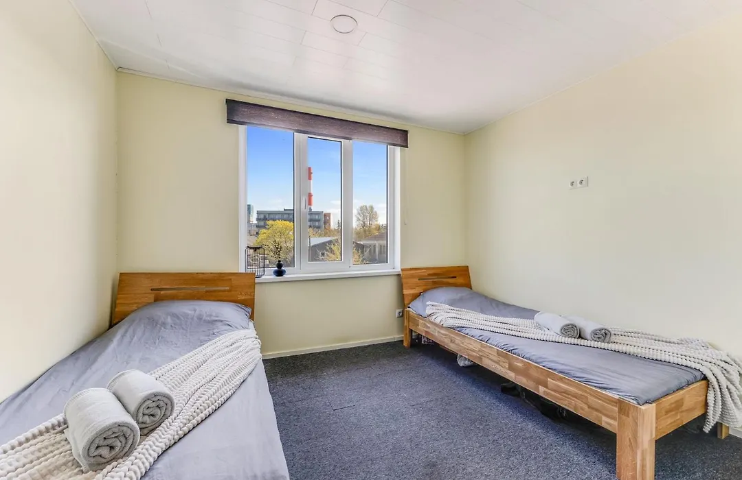 Apartment 10 - Modern 2Br Apartment, Fast Wifi, Near Old Town-1