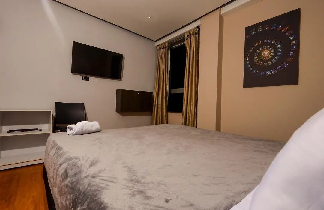 Hotel Htl-1
