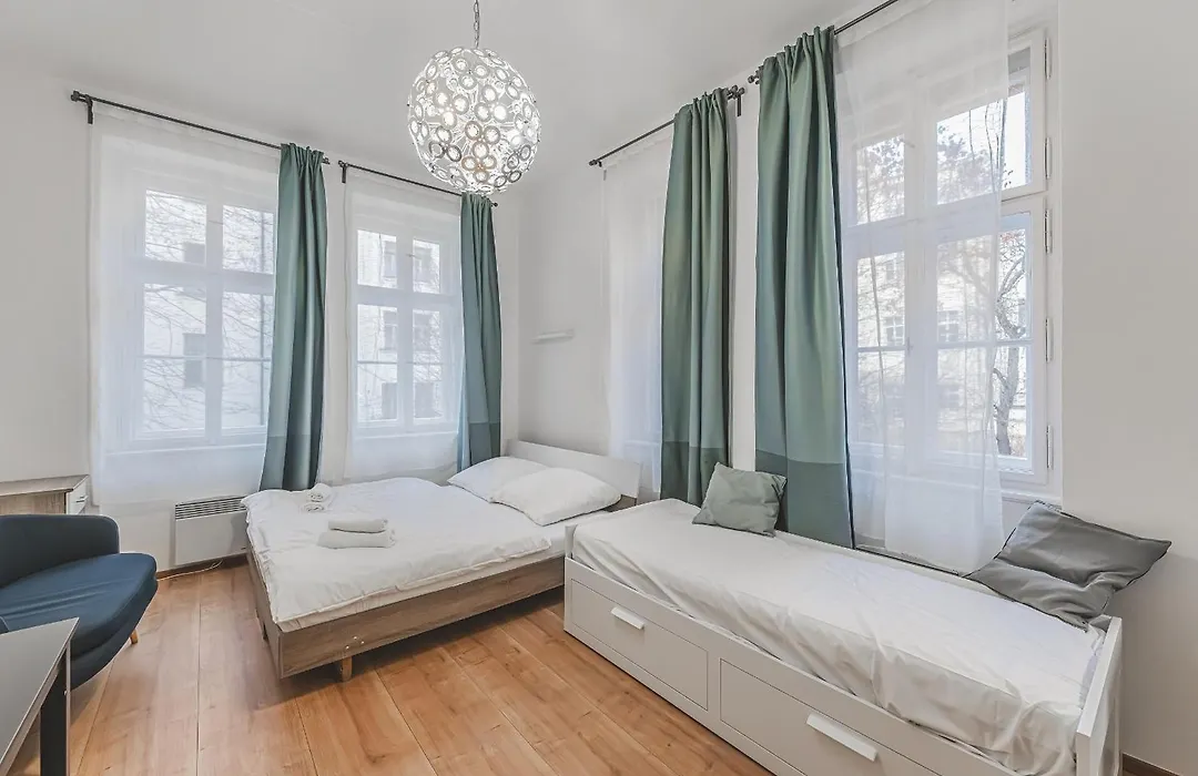 Prague Old Town Walkable Flat,Kitchen, New Bathroom-1