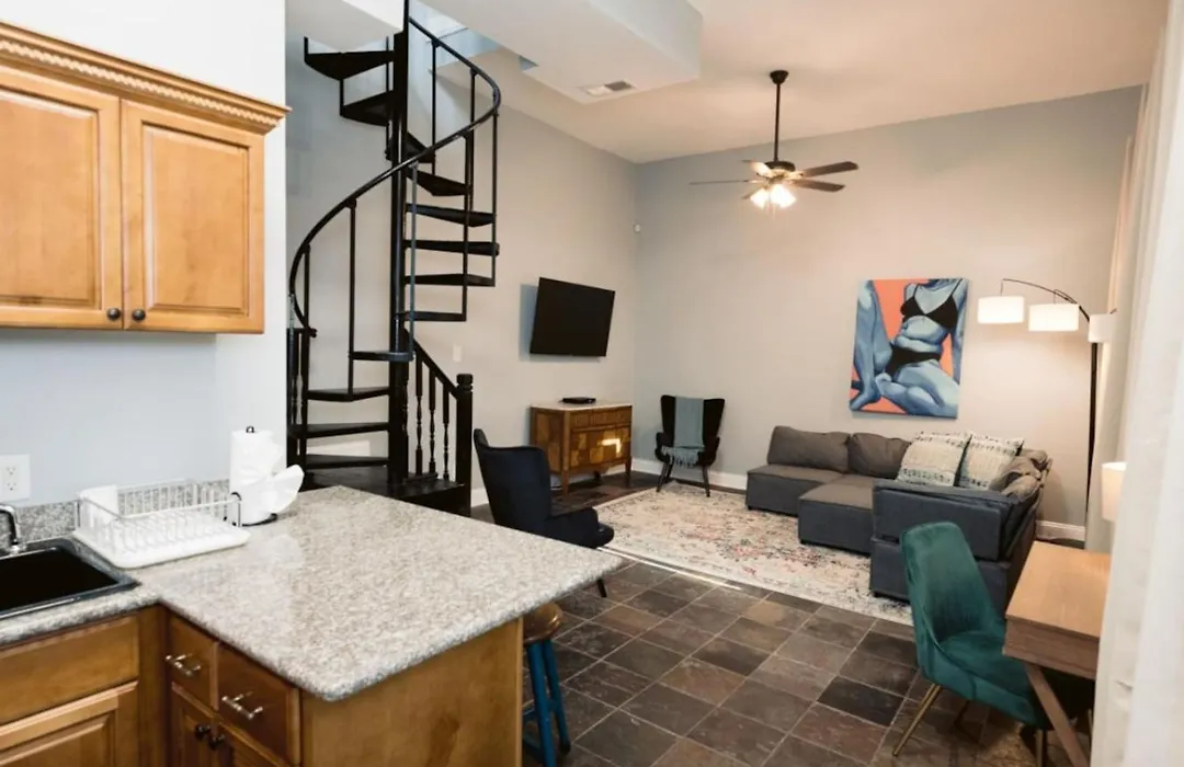 1529 Dumaine Street-1