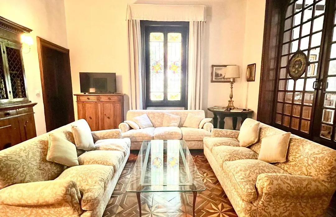 Luxury Liberty Apartment-1