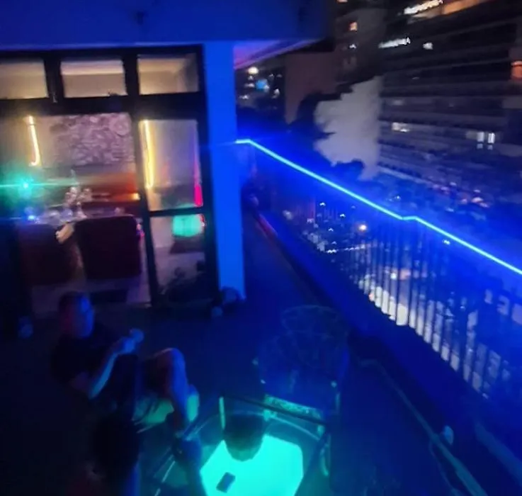 Incrivel Quarto E Sala Na Quadra Da Praia De Ipanema-1