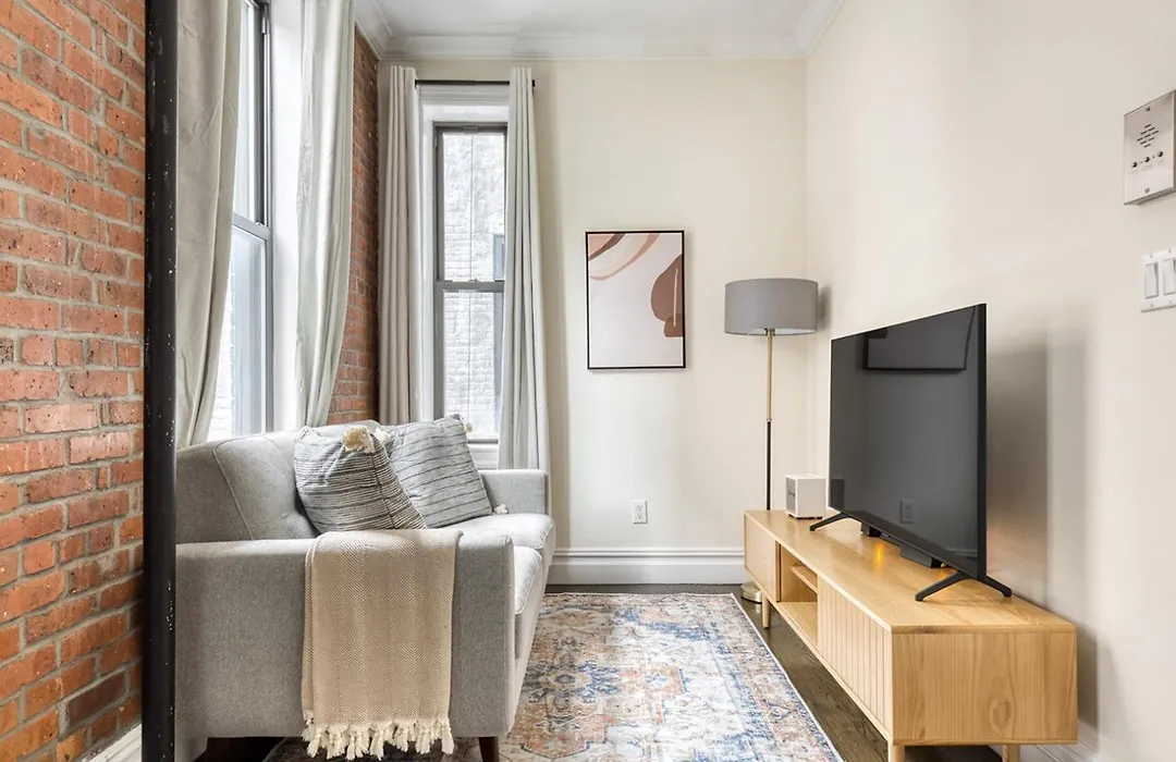Nolita 1Br W Wd Nr New Museum Nyc-1037-1