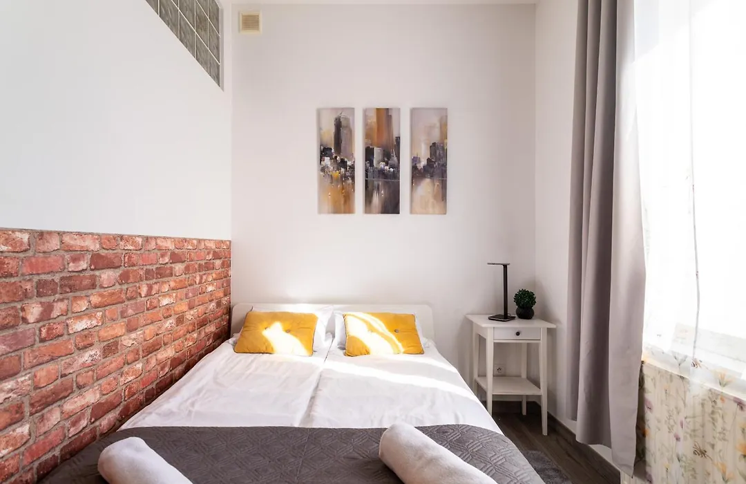 Funkcjonalny Apartament Victus Idealny Dla Rodzin By Noclegi Renters-1