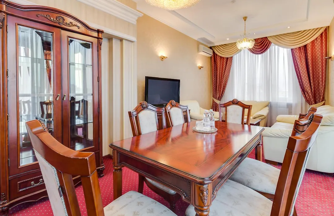 Ukraine Hotel-1
