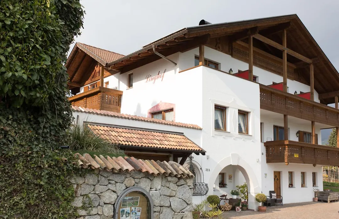 Linghof-1