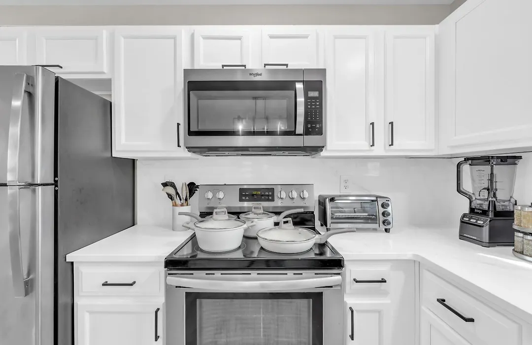 Luxe Family Oasis 7 Beds 2 And A Half Spa Like Baths Sleeps 14-1