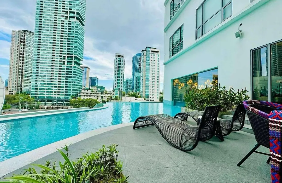 Novotel Executive Suite - Acqua Manila 2905-1