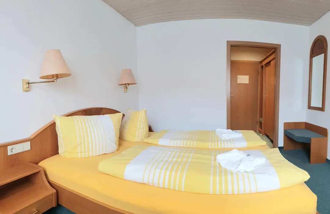 Hotel Adler Post-1