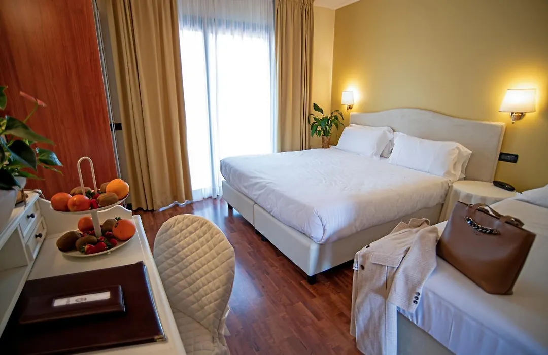 Admiral Hotel Villa Erme-1