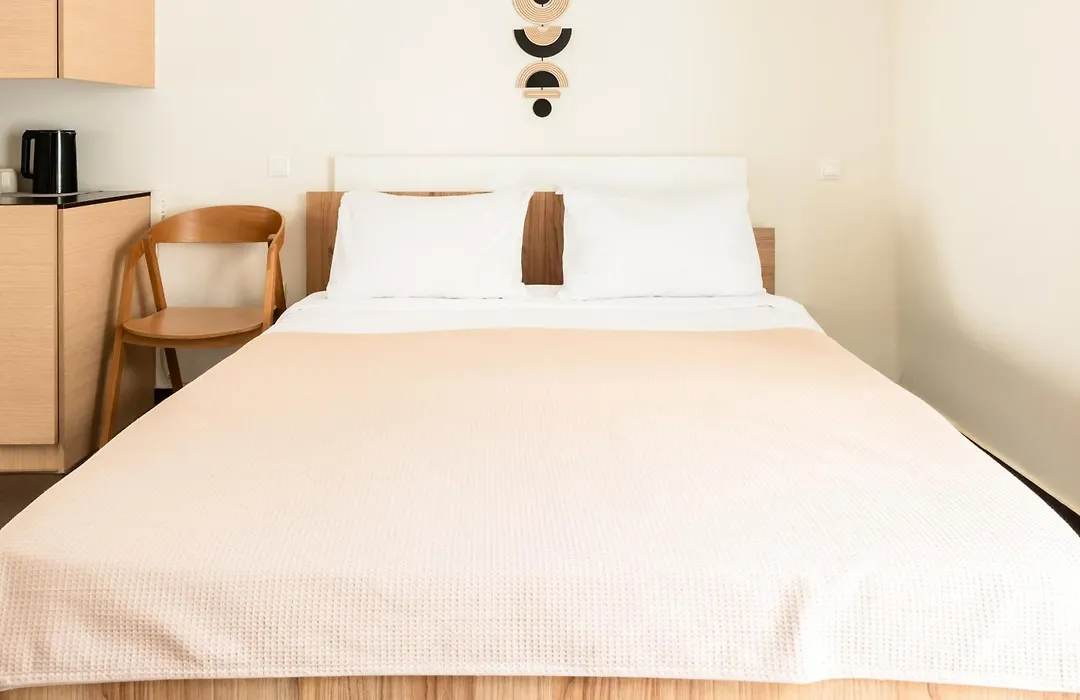 Elysee Apartment 9B-1