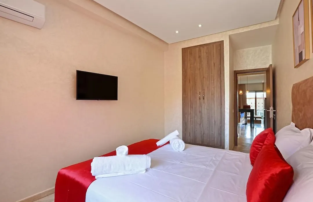 New Elegant And Cozy Appartement Next To Carre Eden-1