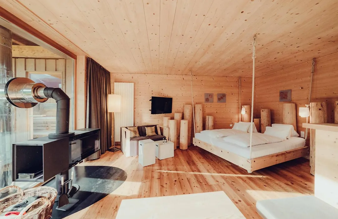 Holzhotel Forsthofalm-1