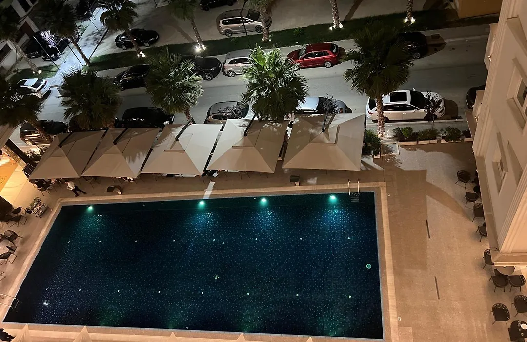 Coastline Luxury Apart Hotel-1