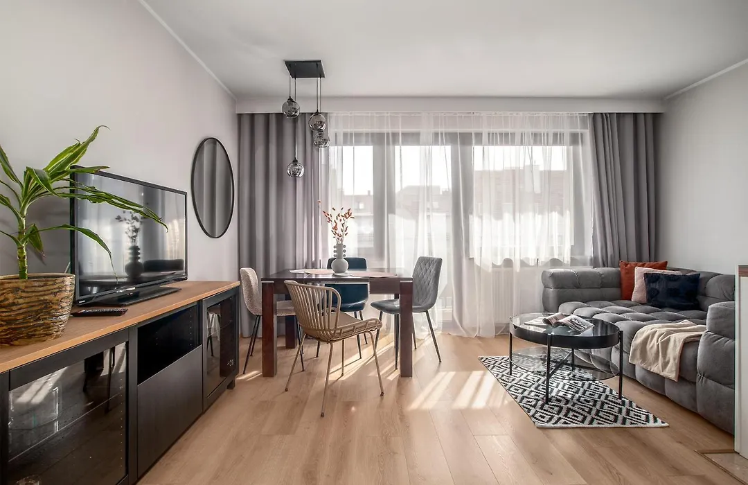 M&J Apartments - Widokiem Na Morze, 100 Metrow Od Plazy-1