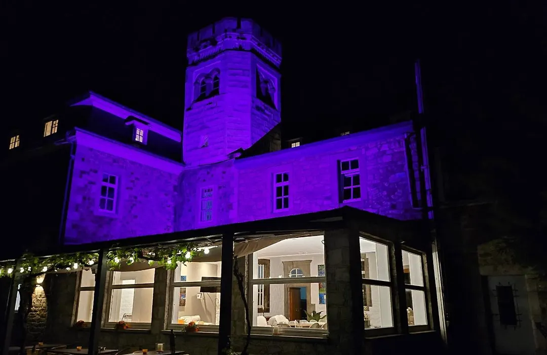 -berry artdeco- im Chateau Thor-1