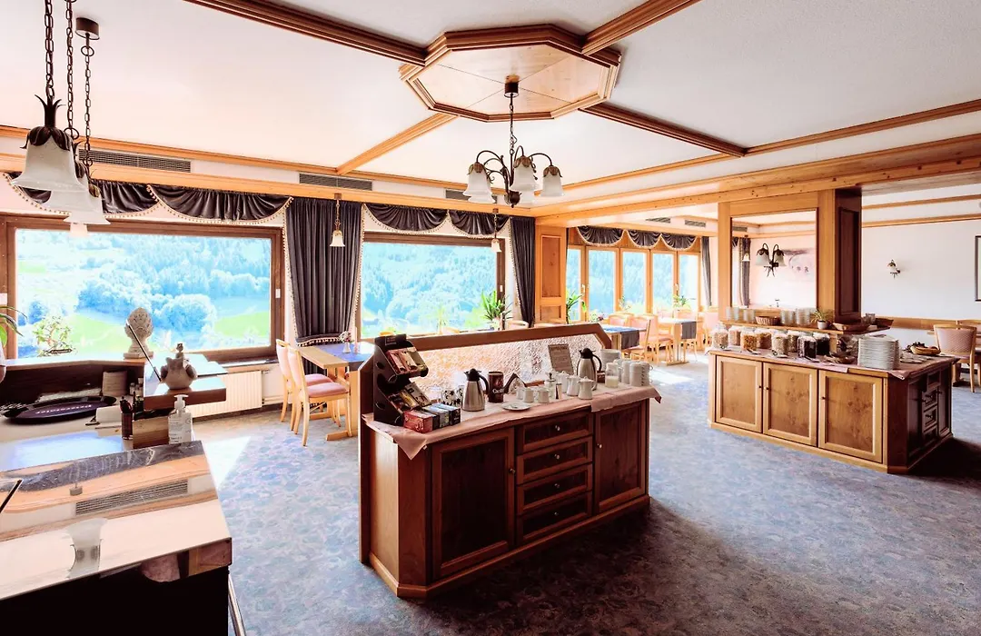 Hotel Schauinsland-1