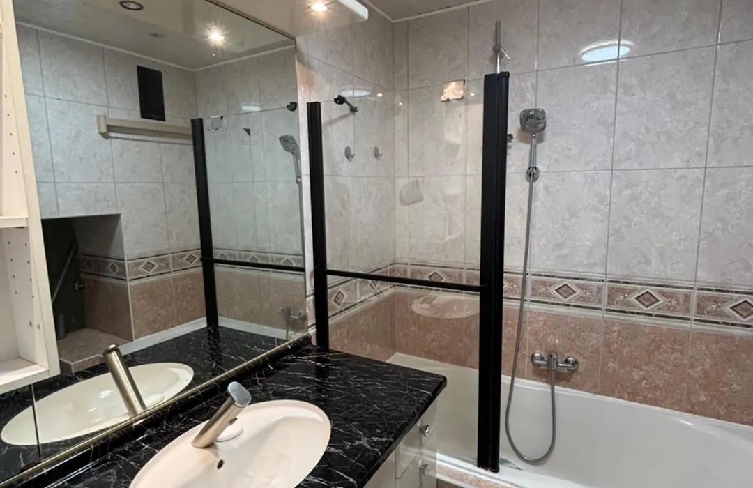 Grand Appartement Centre Ville-1