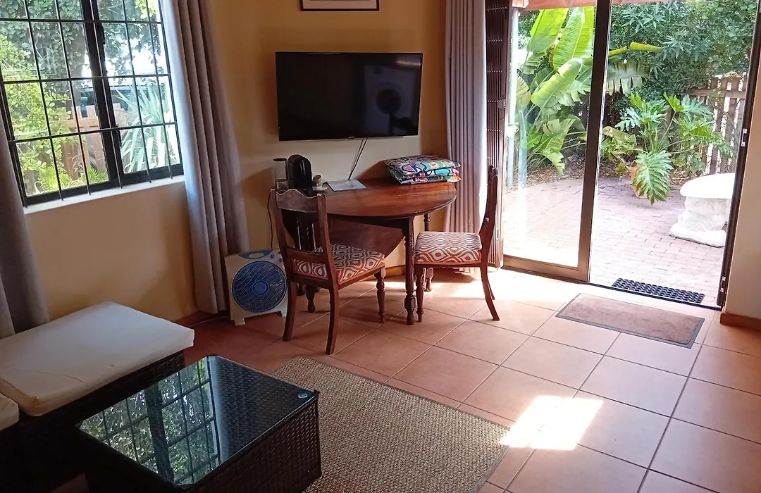Palm Cottage-1