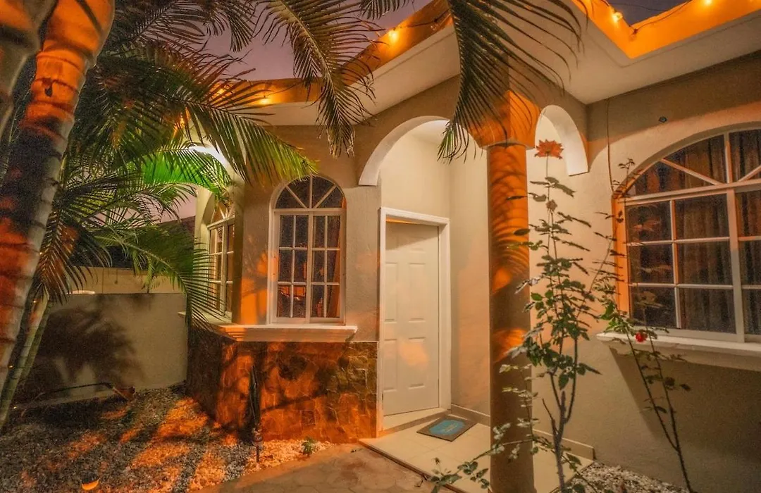 Ideal House For Families, Large Groups & Cozy-1