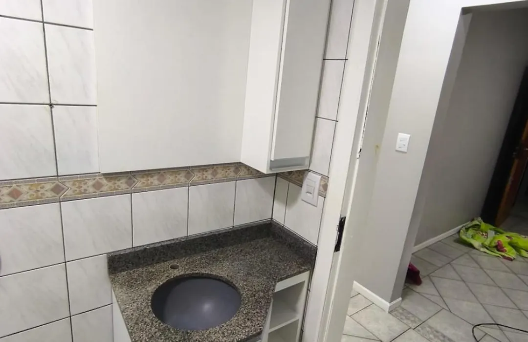 Apartamento Na Melhor Localizacao Da Meia Praia Em Itapema Com Garagem Para Camioneta Suv-1