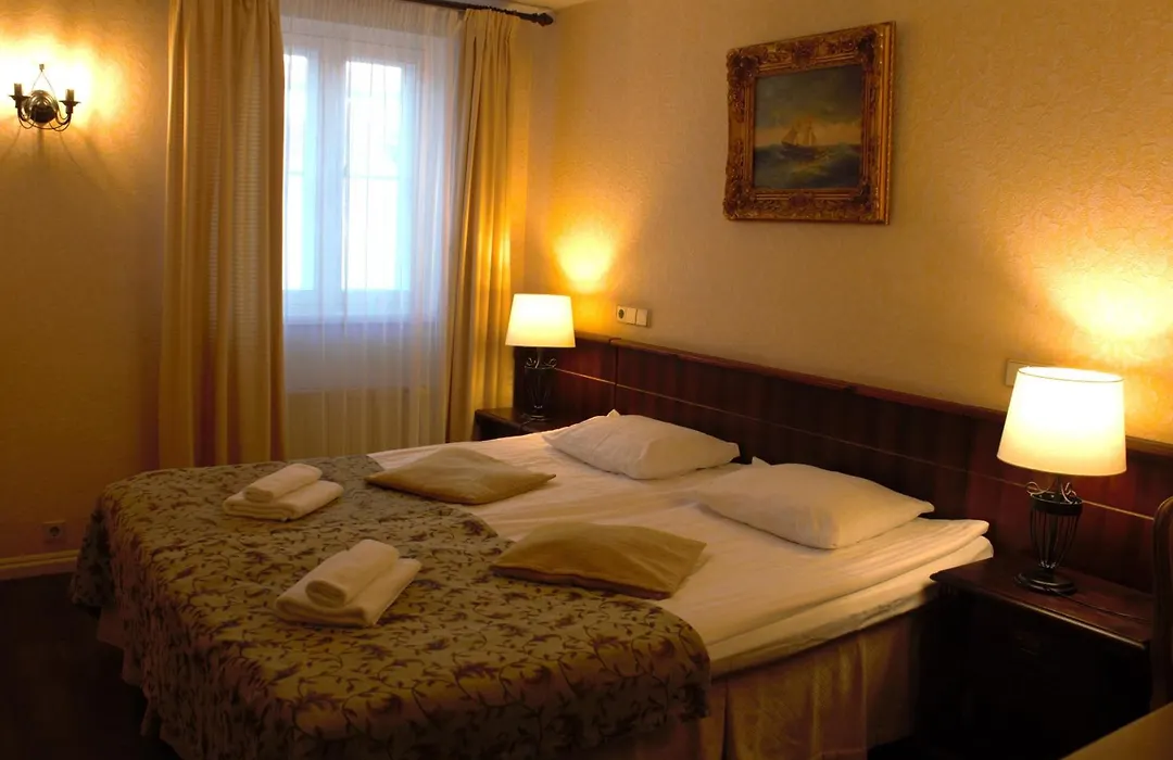 Taanilinna Hotell-1