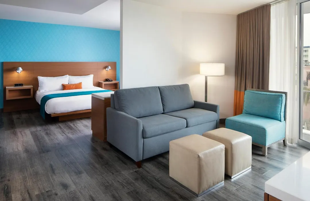 Shore Hotel-1