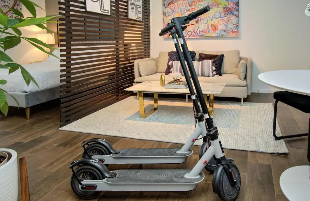 Heights Oasis - Chic Houston Heights Private Studio-1