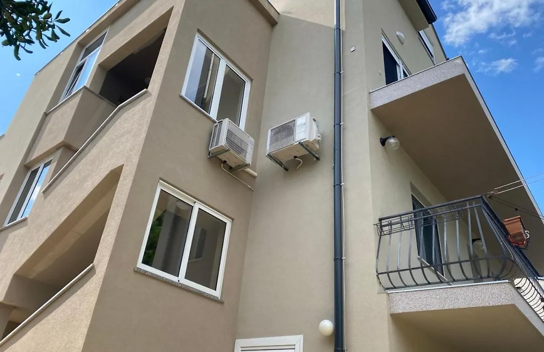 Apartments Mirta-1