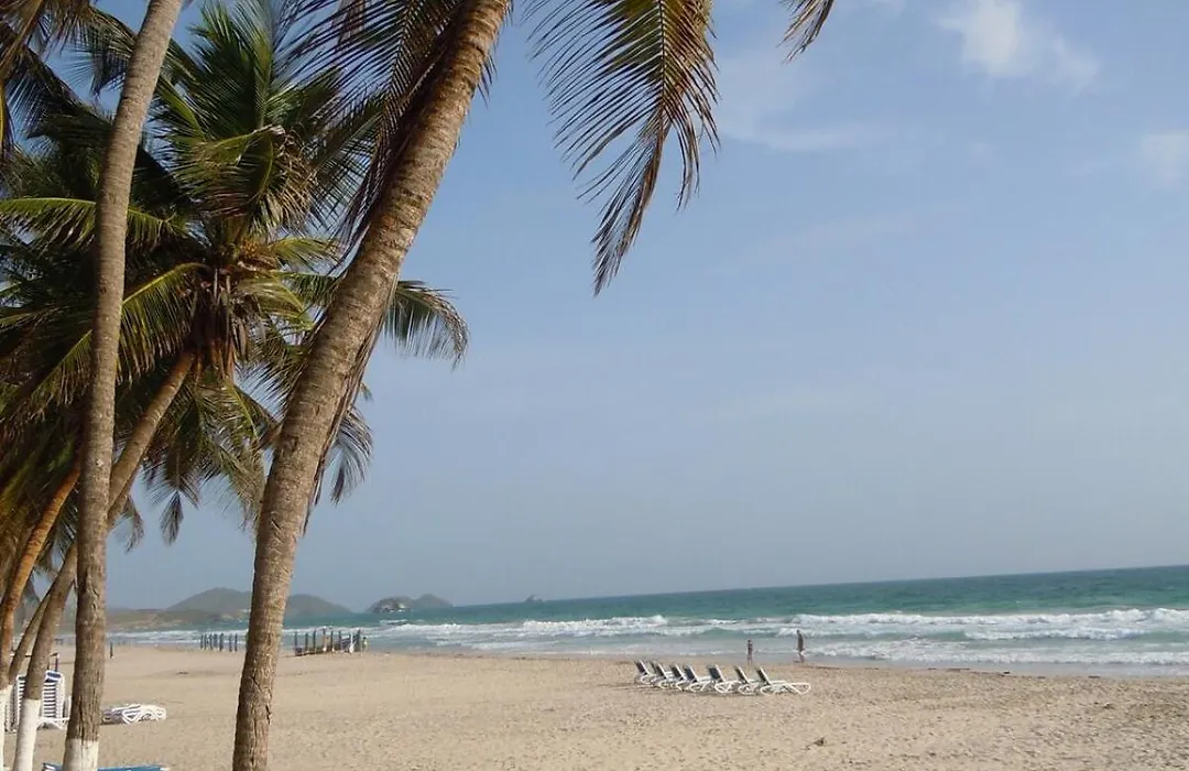 Caribbean Beachfront Apartment In Margarita Island-1