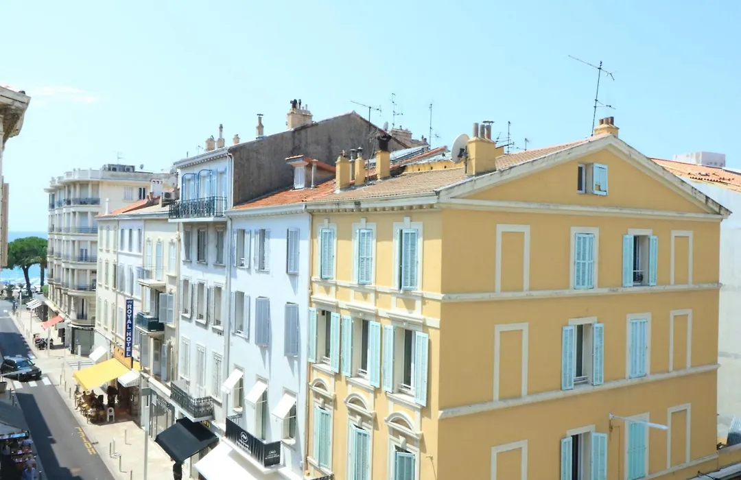 Lumineux 2 Chambres, Carre D'Or-Coeur De Cannes A2B196-1