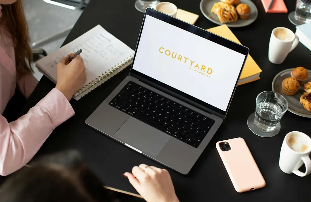 Courtyard By Marriott Glasgow Sec-1