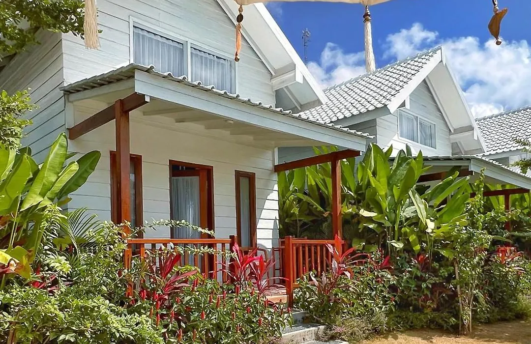 Bacana Bungalow-1