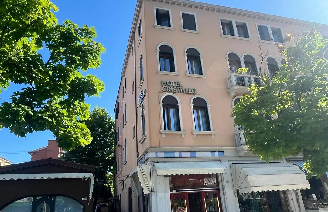 Hotel Cristallo-1