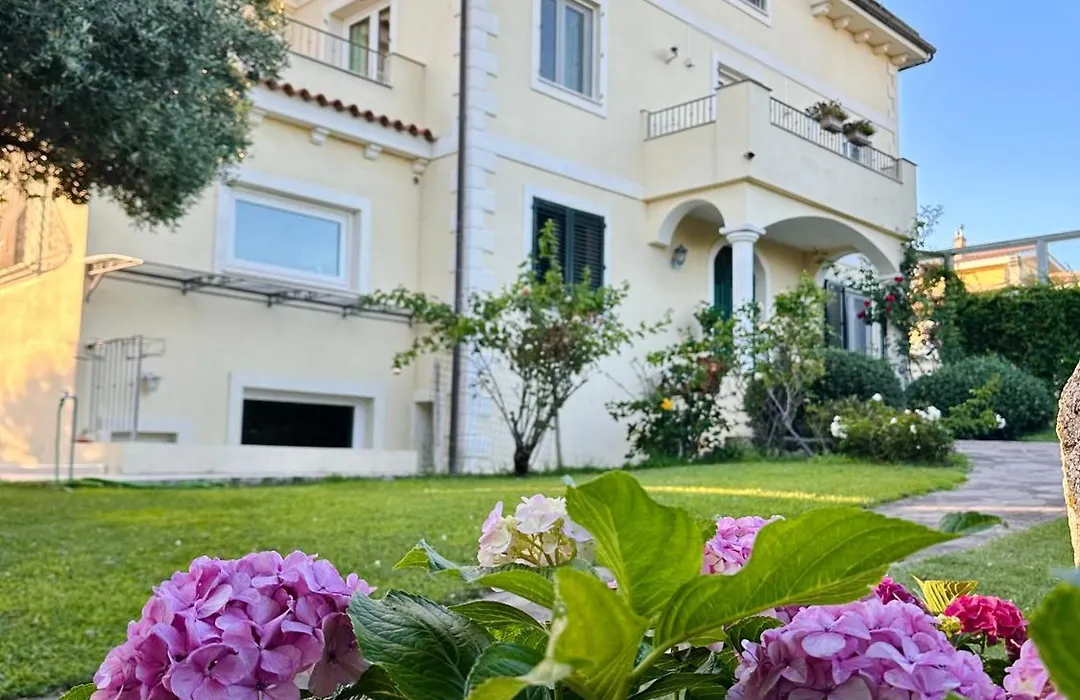 Villa Luce B&B-1