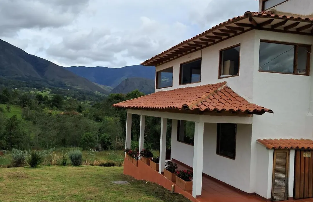 Casa Villa Victoria-1