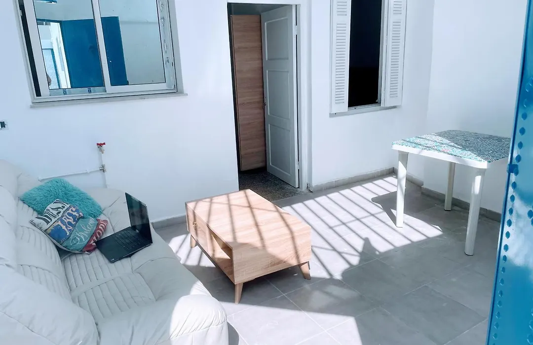 Maison Bleue-1