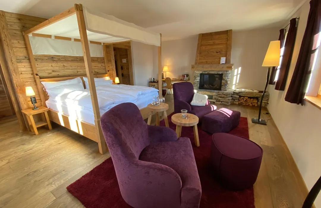 Maiensaesshotel Guarda Val-1