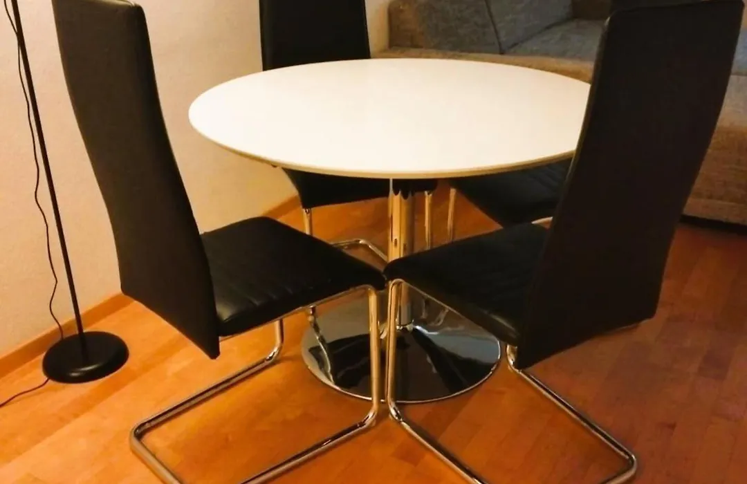 New Cozy 2 Room Apartment In Zurich Old Town Center Renn - Self Checkin-1