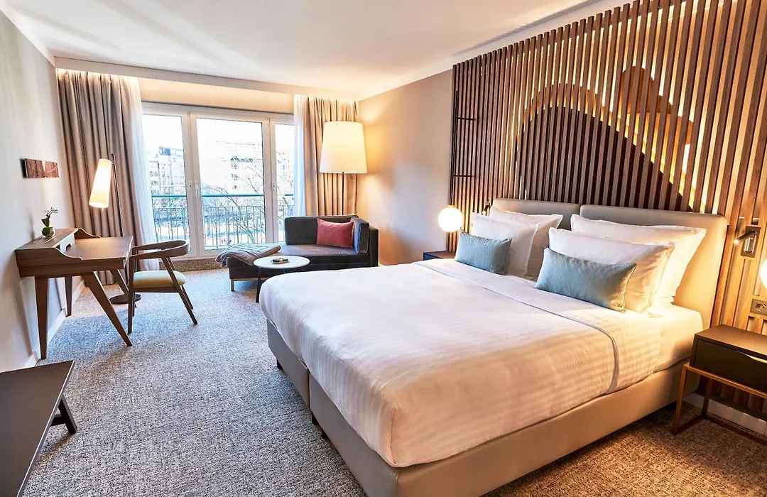 Steigenberger Hotel Hamburg-1