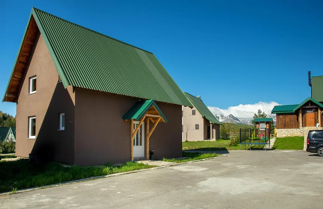 Sunny Village - Wild Goat Apartments-1