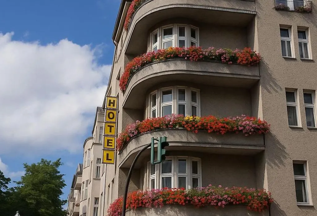 Hotel BELLEVUE am Kurfürstendamm-1